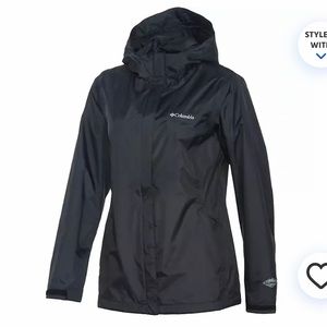 Columbia women’s M waterproof jacket